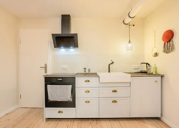 Urban-oasis: Zentral, Ruhig, Neu! Lägenhet *